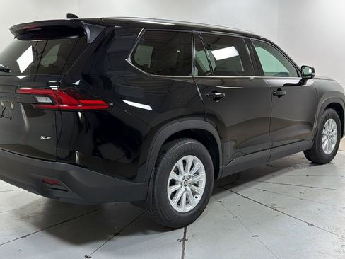 New 2026 Toyota Grand Highlander XLE image 5
