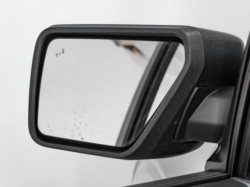 Used 2022 Ford F150 XLT image 35