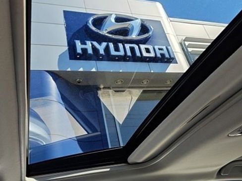 Used 2017 Subaru Impreza 2.0i Limited w/ Moonroof/BSD & Rcta/Eyesight AWD/4WD image 25