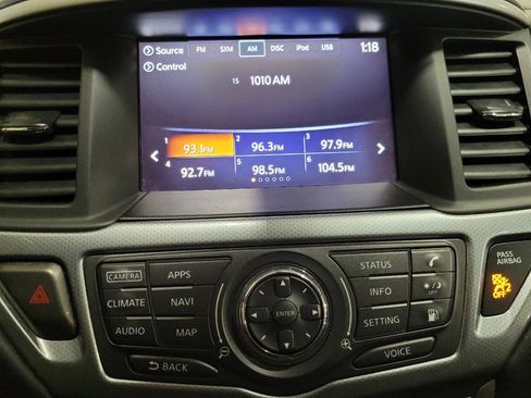 Used 2019 Nissan Pathfinder SL AWD/4WD image 25