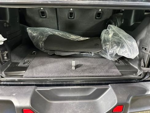 Used 2023 Jeep Wrangler Unlimited Sahara w/ Cold Weather Group image 26