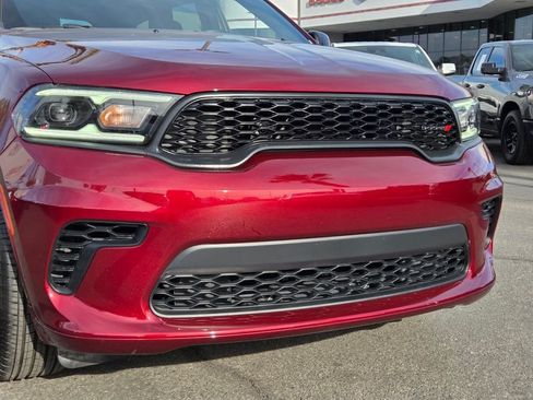 Used 2025 Dodge Durango GT RWD image 8