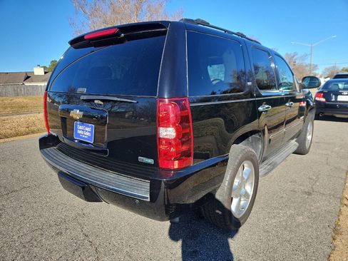 Used 2011 Chevrolet Tahoe LTZ image 6