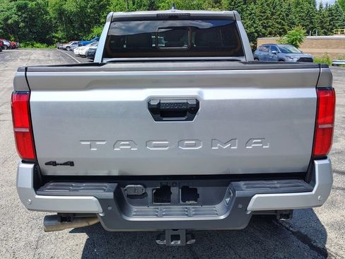 Certified 2024 Toyota Tacoma TRD Sport w/ TRD Sport Upgrade Package AWD/4WD image 9