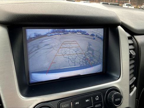 Used 2019 GMC Yukon XL SLT w/ Premium Edition image 23