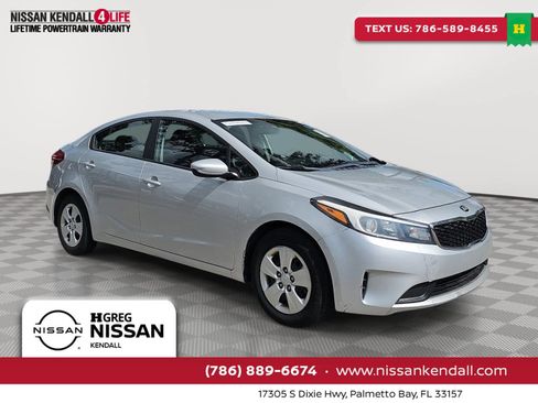 Used 2018 Kia Forte LX FWD image 1