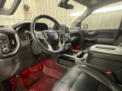 Used 2020 Chevrolet Silverado 1500 RST image 9