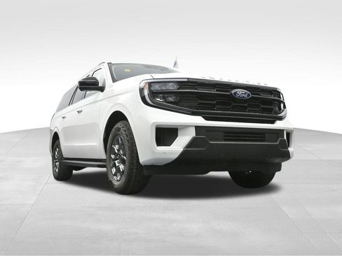 New 2025 Ford Expedition Max Active image 48