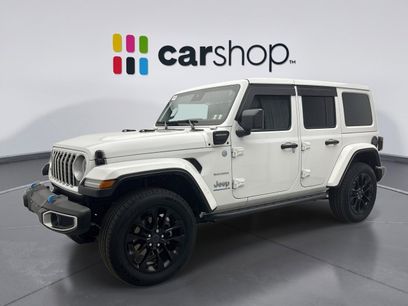 Used 2024 Jeep Wrangler Unlimited Sahara w/ Technology Group
