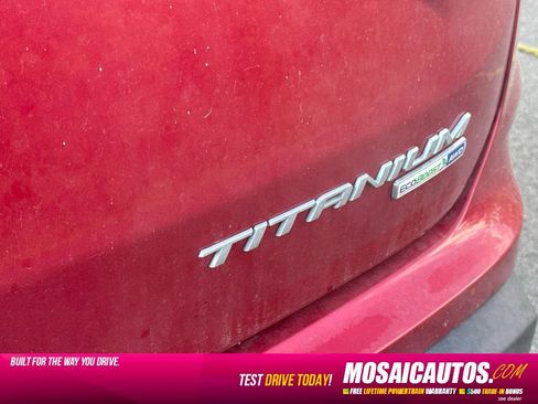 Used 2020 Ford Edge Titanium w/ Class II Trailer Tow Package AWD/4WD image 6
