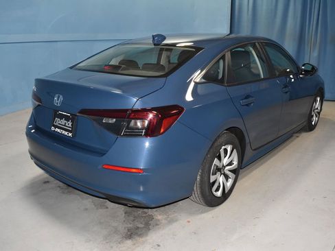 Used 2025 Honda Civic LX image 28