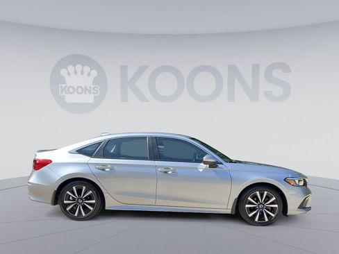 Used 2024 Honda Civic EX image 12