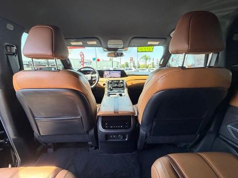 Certified 2025 Nissan Armada SL w/ Captain's Chari Seat Package RWD image 14