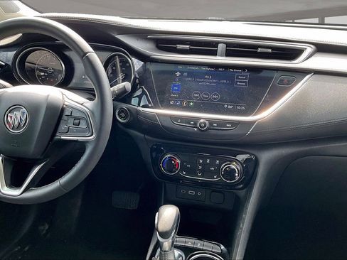 Used 2021 Buick Encore GX Preferred w/ Cold Weather Comfort Package FWD image 7