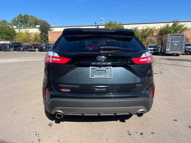 Used 2024 Ford Edge Titanium AWD/4WD image 6