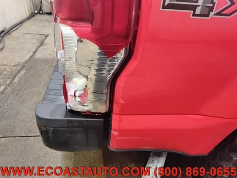 Used 2022 Ford F250 XL w/ Power Equipment Group AWD/4WD image 19