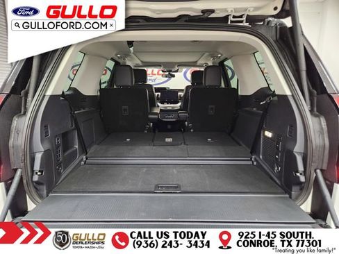 Used 2025 Ford Expedition Platinum w/ Driver's Package image 10