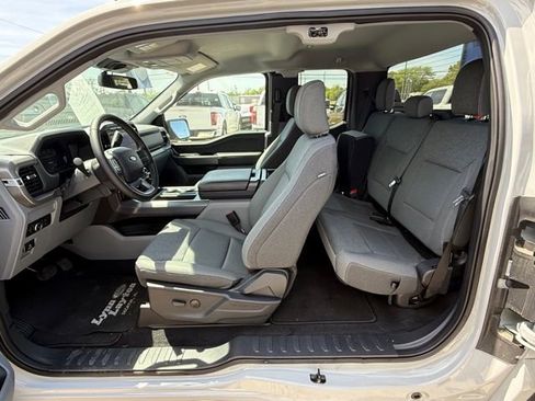 Used 2024 Ford F150 XLT w/ Mobile Office Package RWD image 12