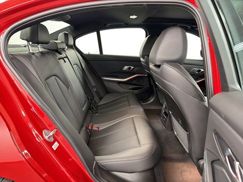 Used 2022 BMW 330i Sedan w/ Driving Assistance Package RWD image 30