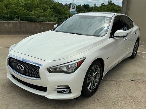 Used 2015 INFINITI Q50 Premium w/ Deluxe Touring Package RWD image 10