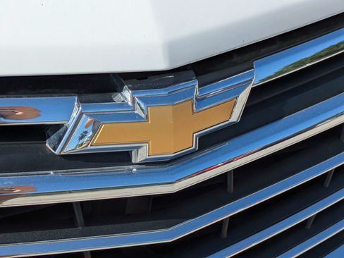 Used 2020 Chevrolet Equinox Premier FWD image 14
