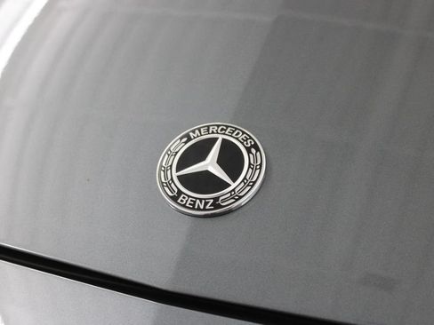 Used 2019 Mercedes-Benz C 300 Sedan image 41