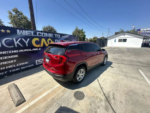 Used 2018 GMC Terrain SLE FWD image 6