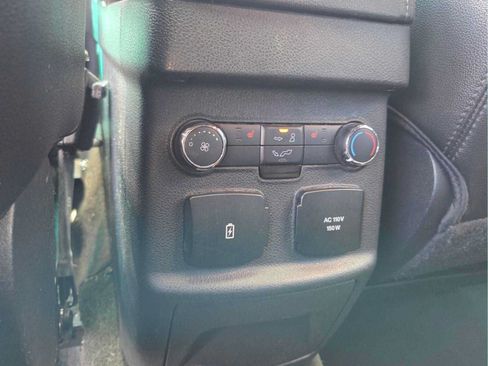 Used 2016 Ford Explorer Limited FWD image 12