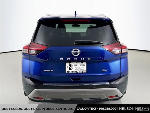 Certified 2021 Nissan Rogue SV w/ Premium Package image 6