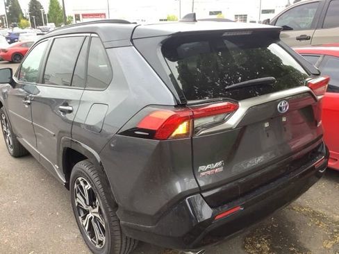 Used 2024 Toyota RAV4 XSE w/ Weather Package AWD/4WD image 3