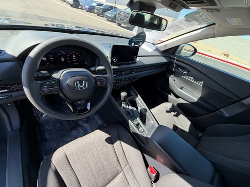 Used 2024 Honda Accord EX image 13