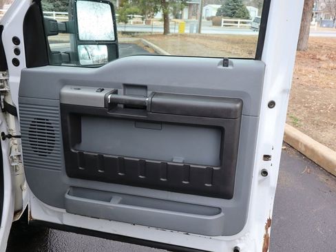 Used 2014 Ford F250 XLT w/ FX4 Off-Road Package image 25