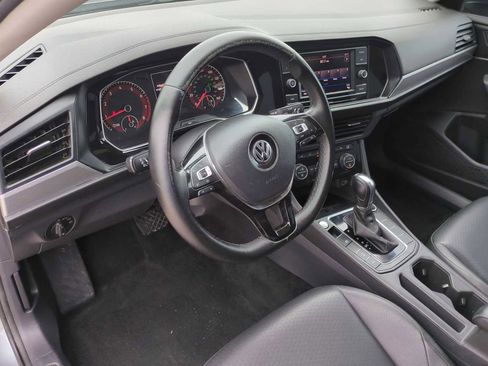 Used 2019 Volkswagen Jetta SE FWD image 10