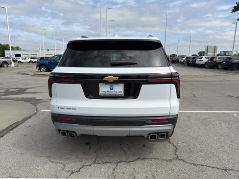 New 2026 Chevrolet Traverse LT w/ Enhanced Driving Package FWD image 4