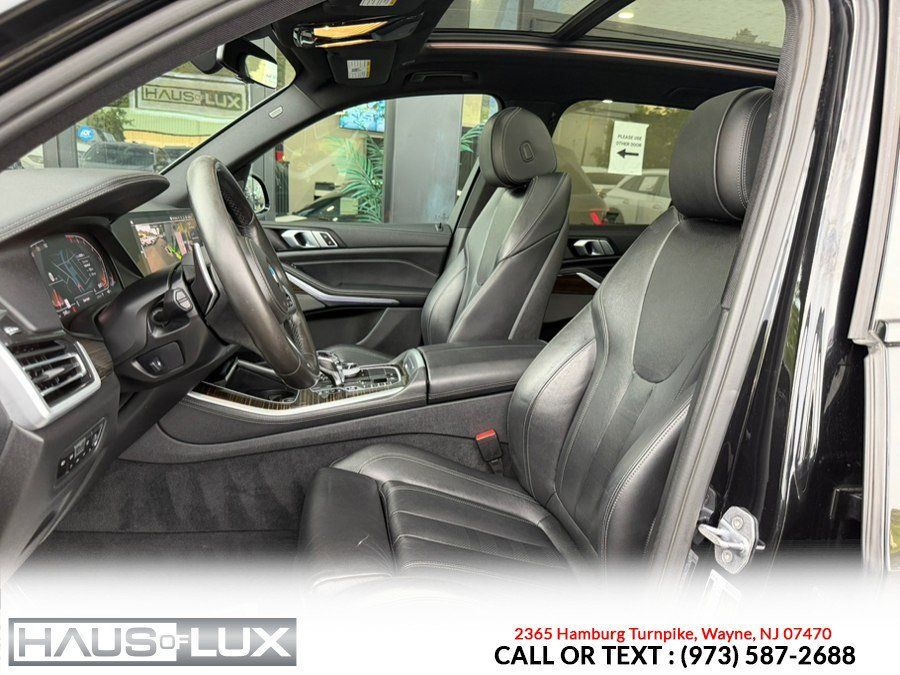 Used 2020 BMW X5 xDrive40i w/ M Sport Package AWD/4WD image 7