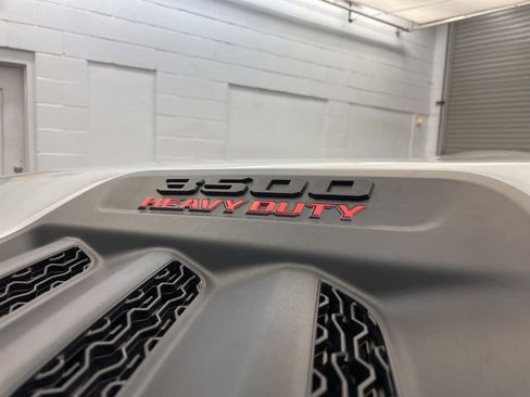 New 2026 RAM 3500 Laramie AWD/4WD image 12