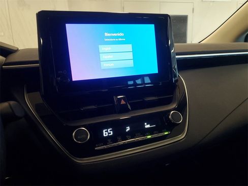 Used 2023 Toyota Corolla LE image 24