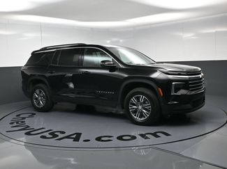 Used 2026 Chevrolet Traverse LT w/ Driver Confidence Package FWD video 2