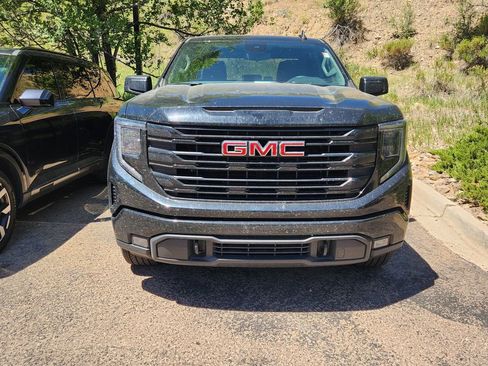 Used 2026 GMC Sierra 1500 Elevation AWD/4WD image 10