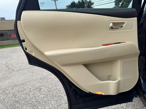 Used 2010 Lexus RX 350 2WD w/ Premium Pkg image 36