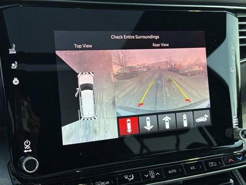 Used 2025 Jeep Wagoneer Series II image 27