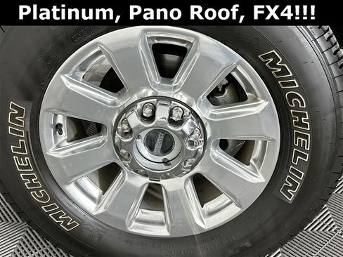 Used 2022 Ford F250 Platinum w/ FX4 Off-Road Package image 34
