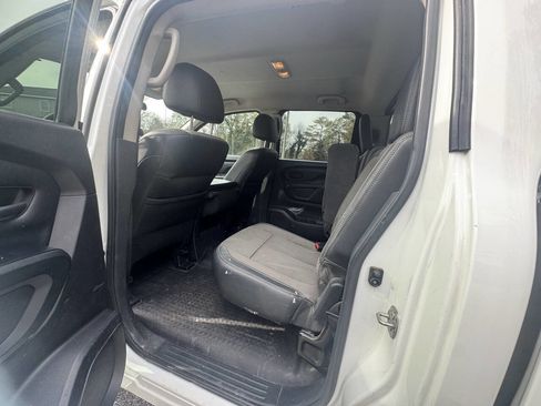 Used 2017 Nissan Titan S image 28