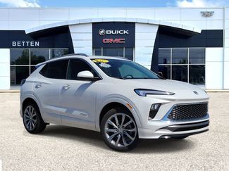 Used 2025 Buick Encore GX Avenir w/ Avenir Convenience Package AWD/4WD 360° Tour