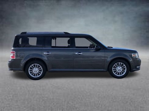 Used 2016 Ford Flex SEL image 9