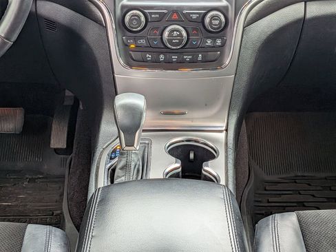 Used 2018 Jeep Grand Cherokee Altitude image 19