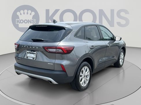 Certified 2025 Ford Escape Active AWD/4WD image 16