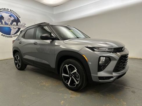 Used 2023 Chevrolet TrailBlazer RS w/ Convenience Package AWD/4WD image 12