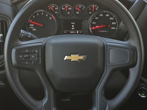 Used 2022 Chevrolet Silverado 1500 Custom image 29