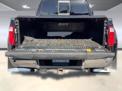 Used 2016 Ford F350 Lariat w/ Lariat Ultimate Package image 32